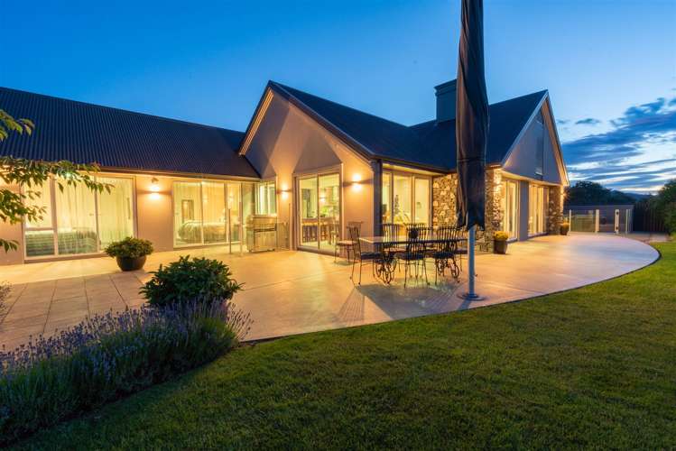 140 Howden Street Te Anau_38