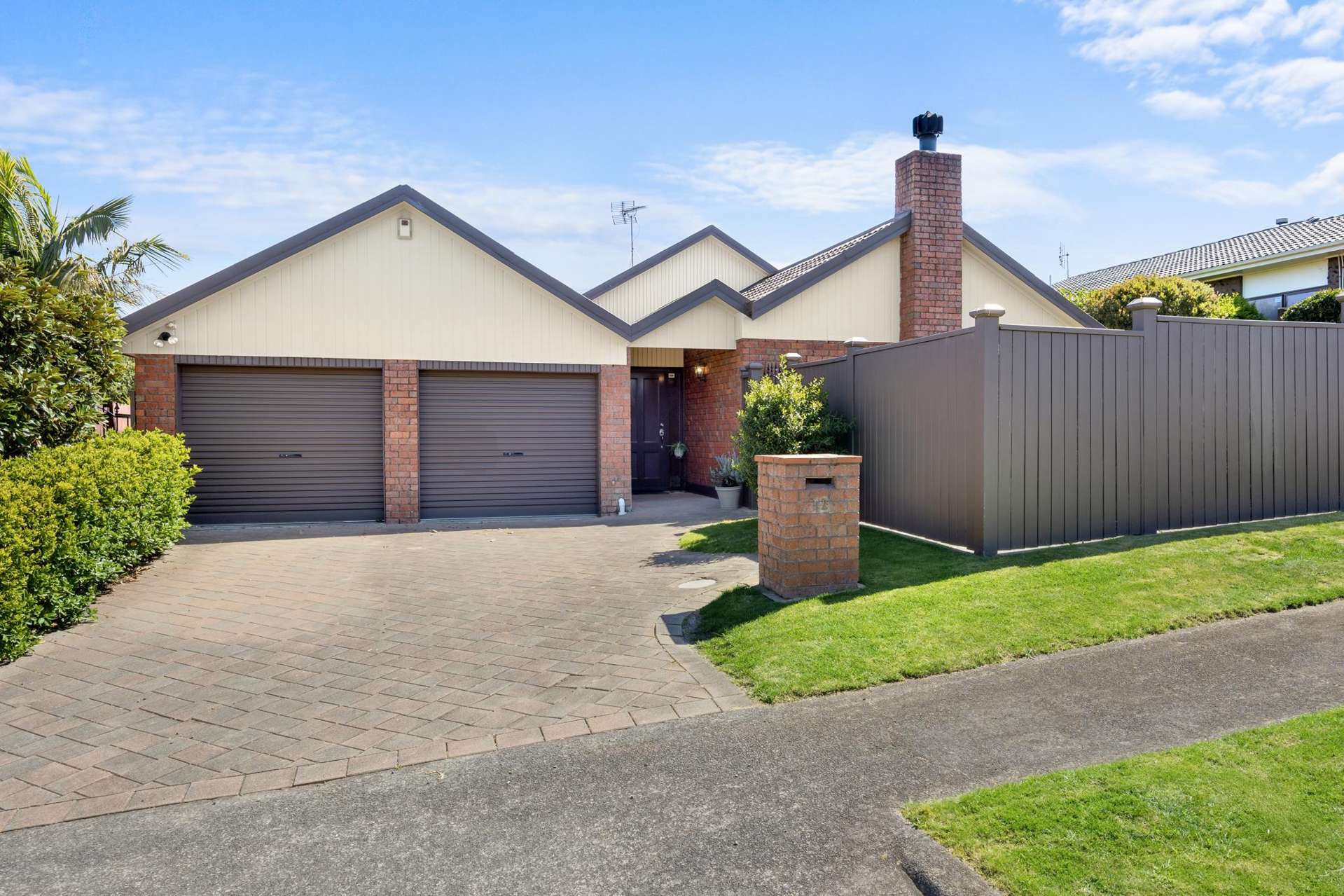 12 St Simon Place Botany Downs_0