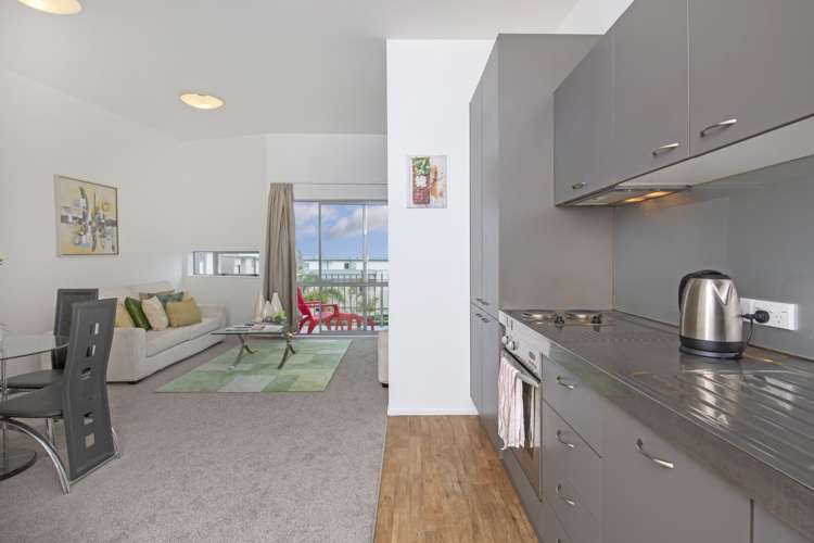 40/7 Kelvin Hart Drive East Tamaki_9