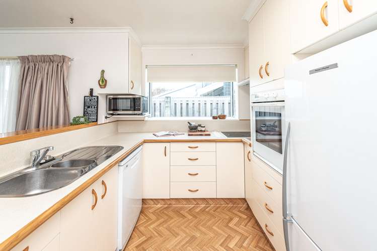 6 Akepiro Place Tawhero_7