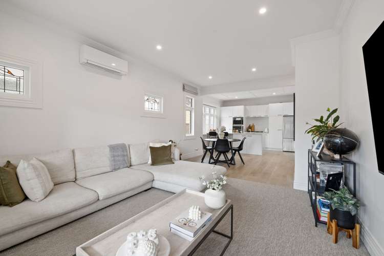 11 Miro Street Takaro_13