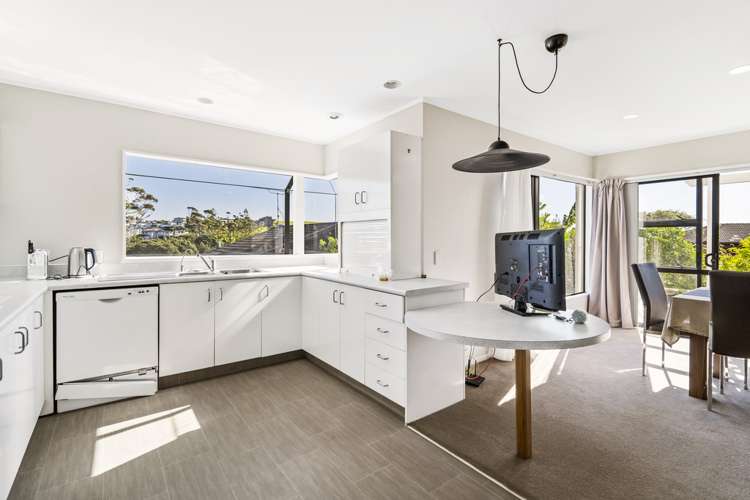 1/1039 Beach Road Torbay_6