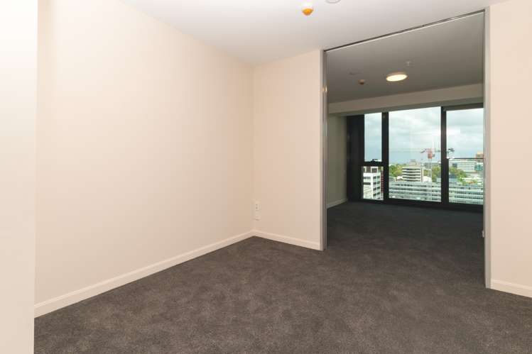 1105/135 Hobson Street Auckland Central_4