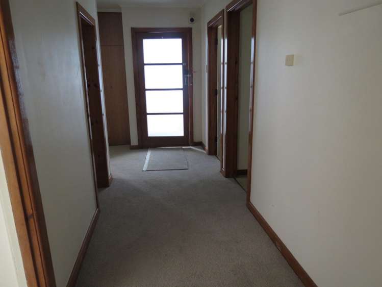 6 Montgomery Avenue Belmont_7