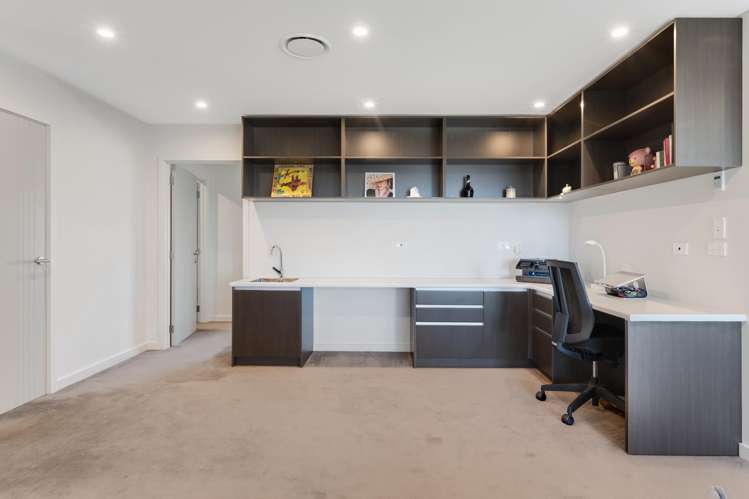 80 Chateau Rise Flat Bush_21