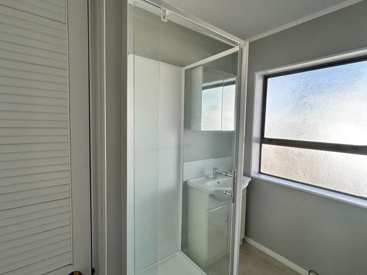 2/84 Sunrise Avenue Mairangi Bay_7