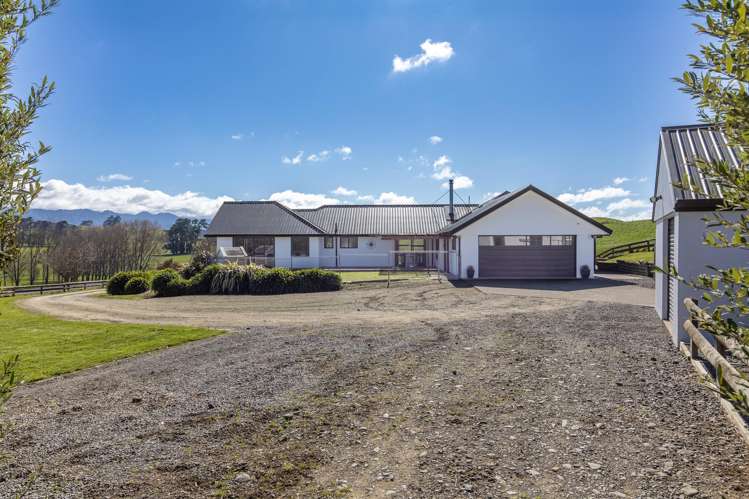 14 Centre Road, R D 7 Dannevirke_6