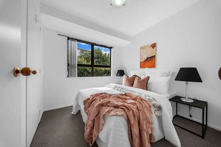 1/31 Cyclarama Crescent Massey_10