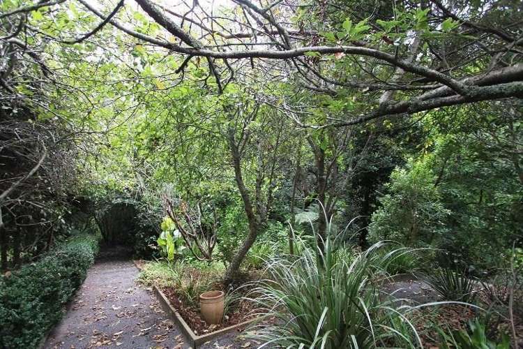 8 Tiffany Close Totara Park_14