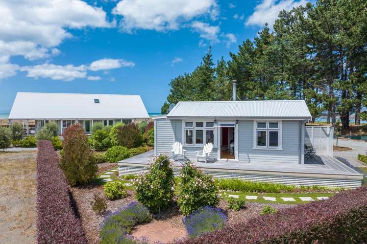 25 Bay End Rarangi_29