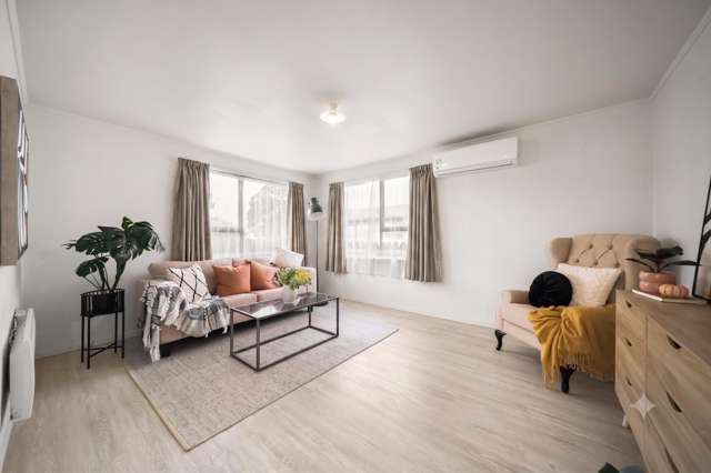 3/7 Haumia Way Otara_4
