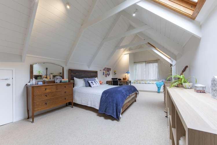 17 Tane Road Laingholm_24