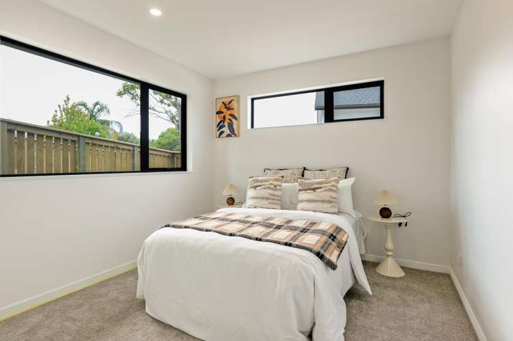 15A Lavery Place Sunnynook_3