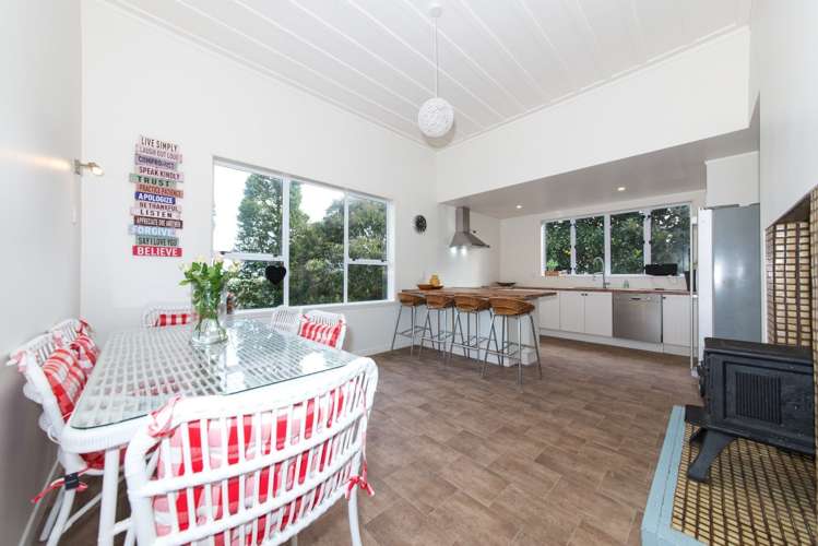 29 Rimu Street Helensville_2