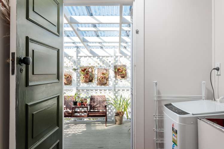 193 Tyndall Road Outer Kaiti_13