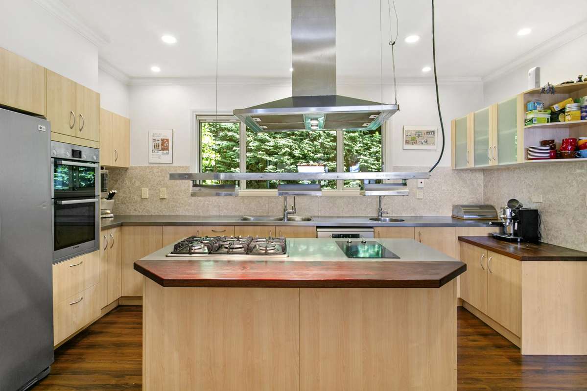 534 Gillespie Place_1