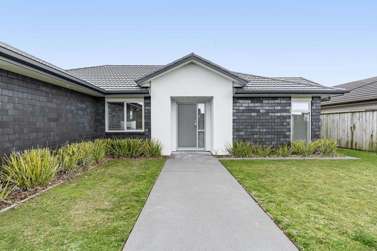 71 Links Drive Waiwhakaiho_0