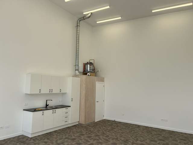 Unit 14 20 William Earp Place Tawa_4