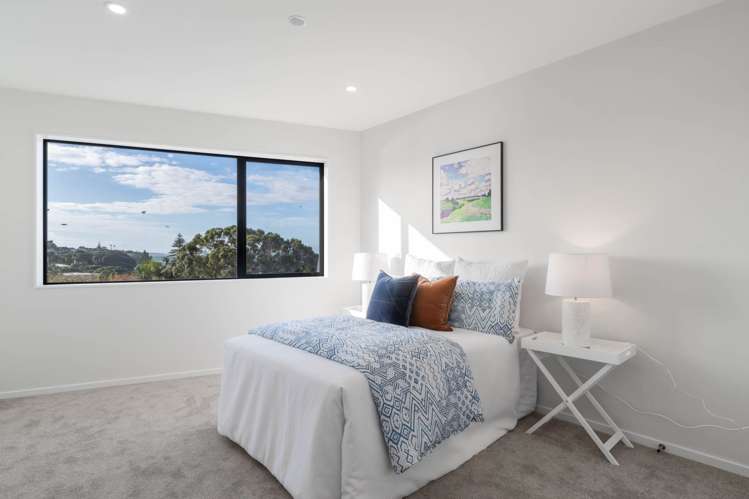 10/403 Beach Road Mairangi Bay_13