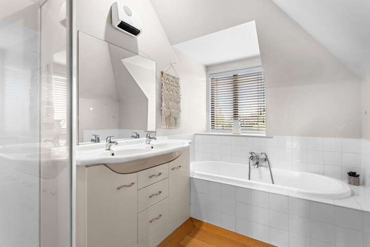 177 Blighs Road Strowan_19