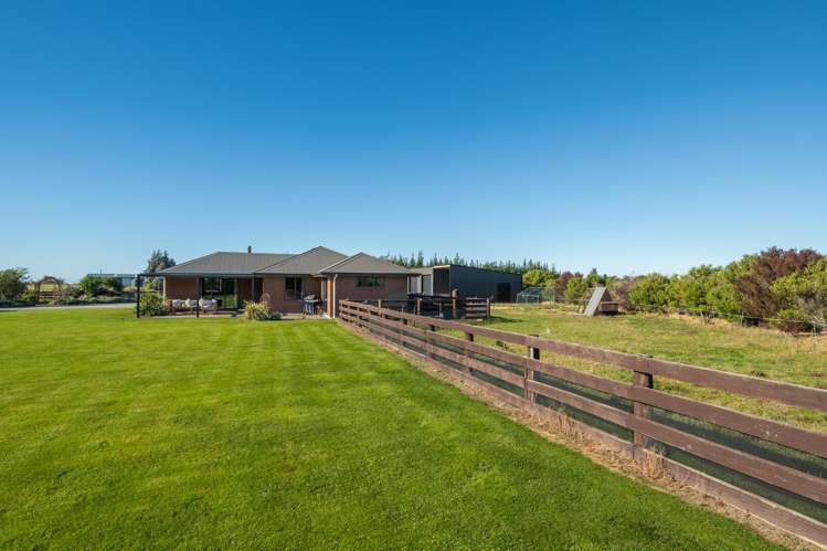 56 Hinepango Drive Rarangi_17