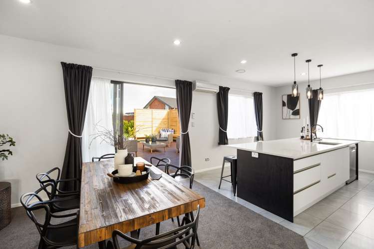 7 Hampshire Court Flagstaff_11