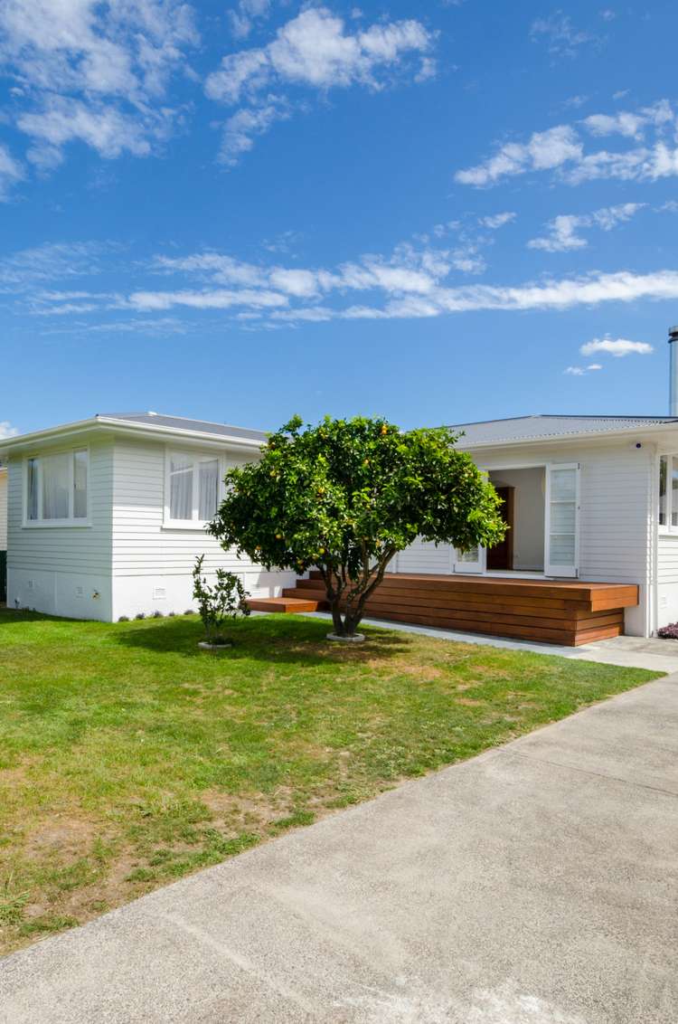 20 Tamariki Avenue Kelston_25