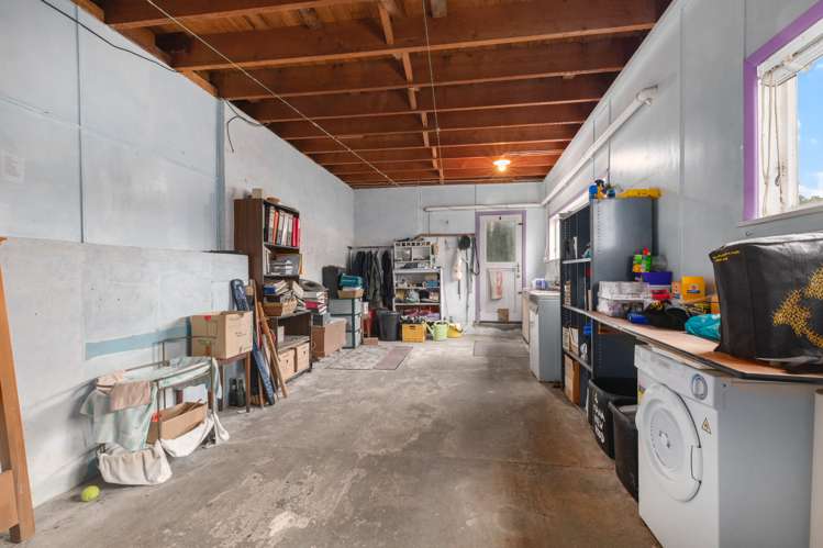 4 Mana View Road Paremata_14