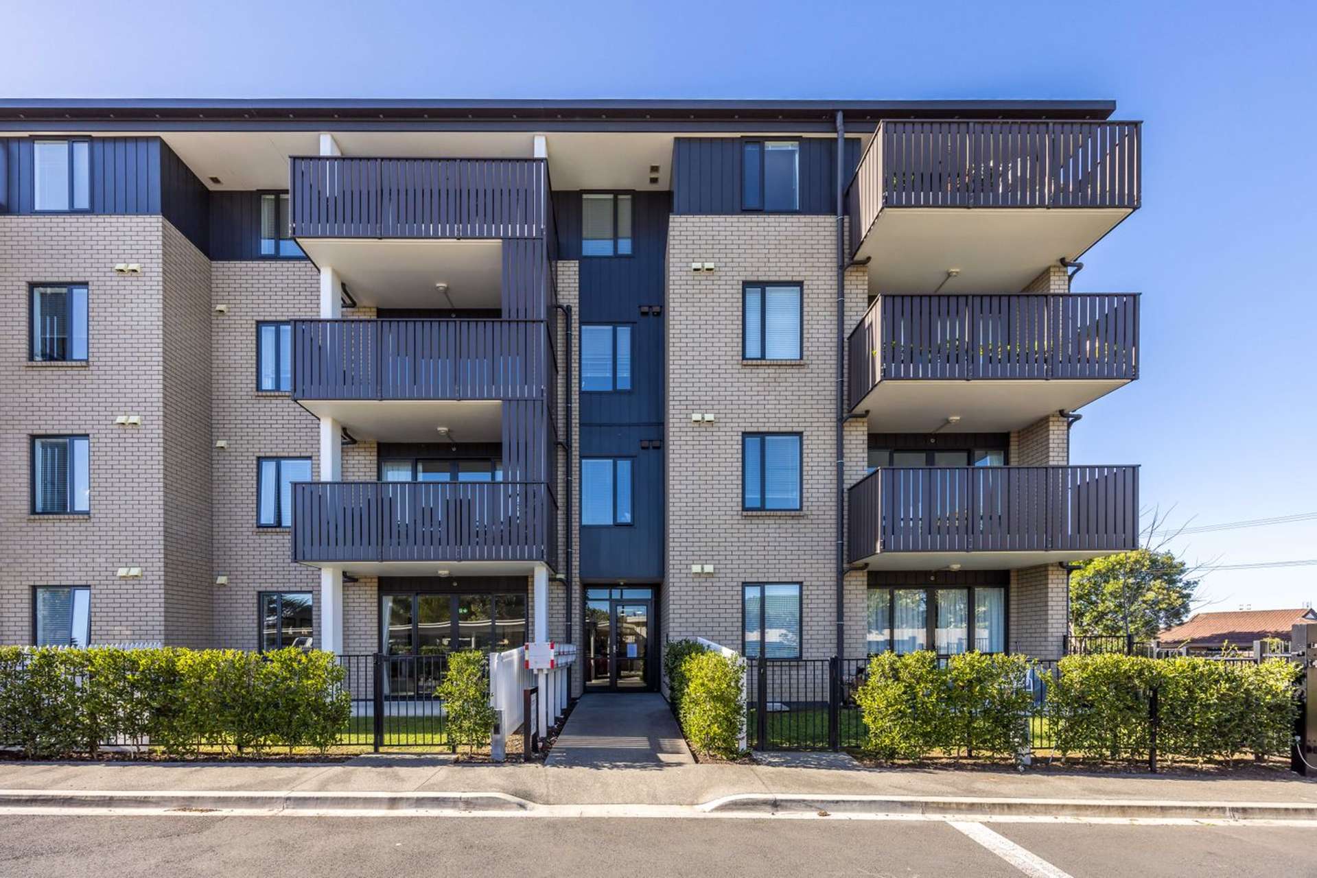304/20B Alfriston Road Manurewa_0