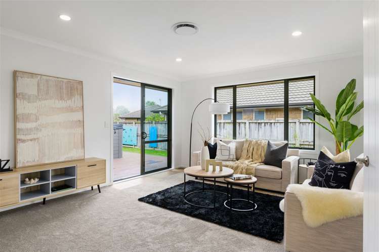 3 Sarah Court Rototuna North_12