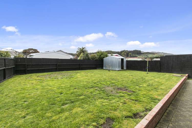 12 Kawatiri Grove Wainuiomata_17