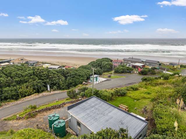 Tasman Views & Proven Airbnb at Maunganui Bluff
