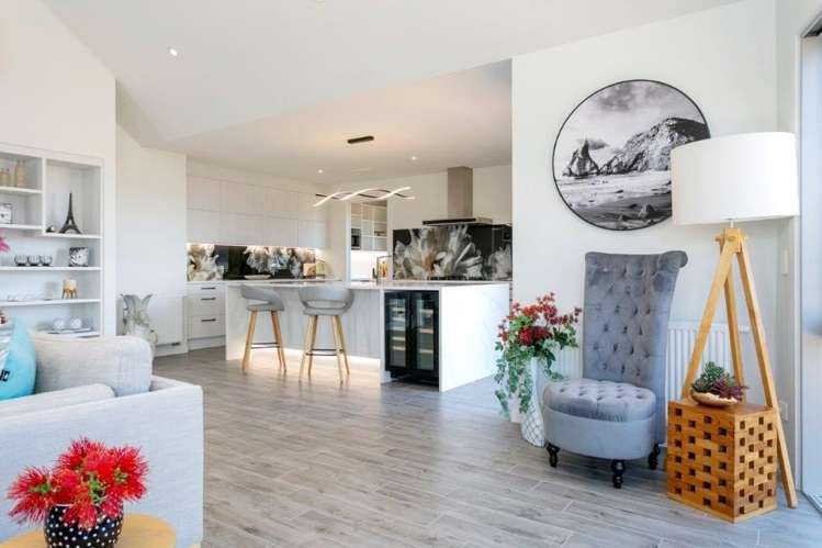 32 Wai Terrace Wharewaka_10