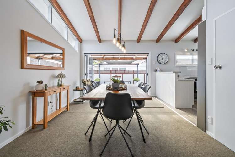 10 Wikiriwhi Crescent Awapuni_3