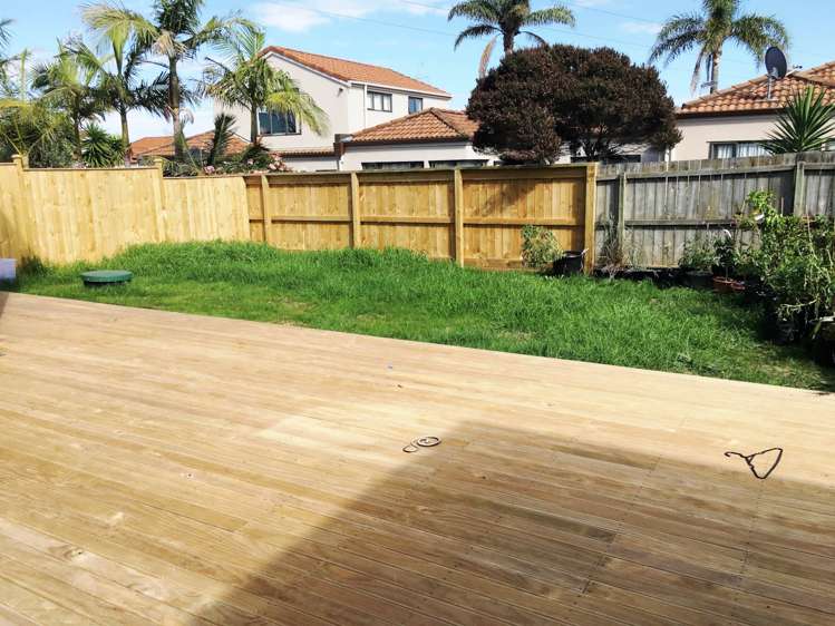 44a Donegal Park Drive Flat Bush_18