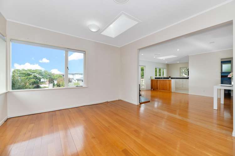 21 James Evans Drive Northcote_6