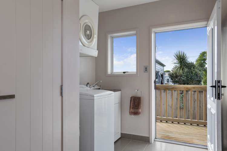 32 Galbraith Street Waihi_15