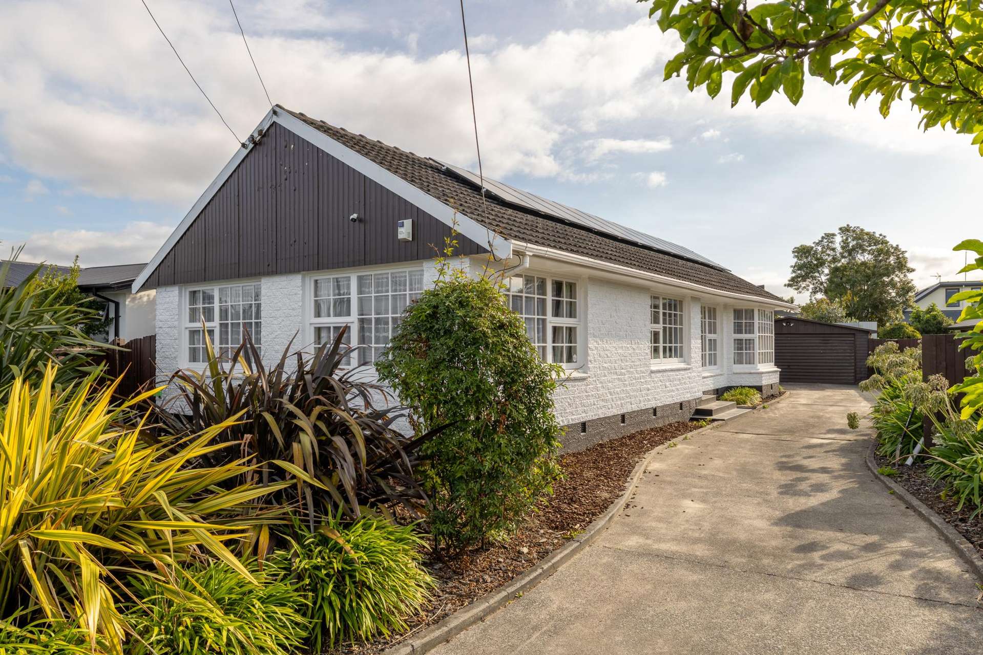 121 Gayhurst Road Dallington_0