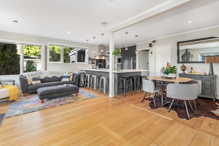 55 Kauri Road Stanmore Bay_8