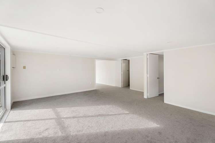 27 Takanini Road Takanini_13