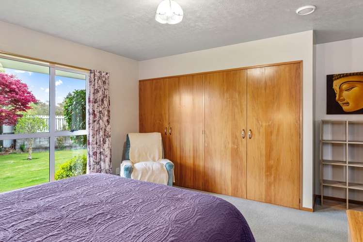 33 Oakden Drive Darfield_11