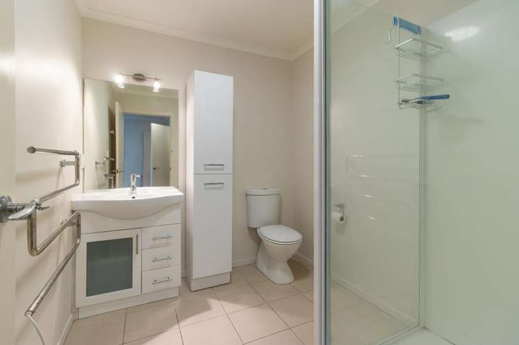 19C Inverness Avenue Hamilton East_10
