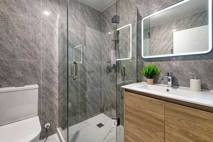 5/12 William Street Mangere East_27