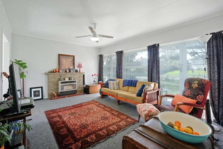 11 Ropata Street Inner Kaiti_4
