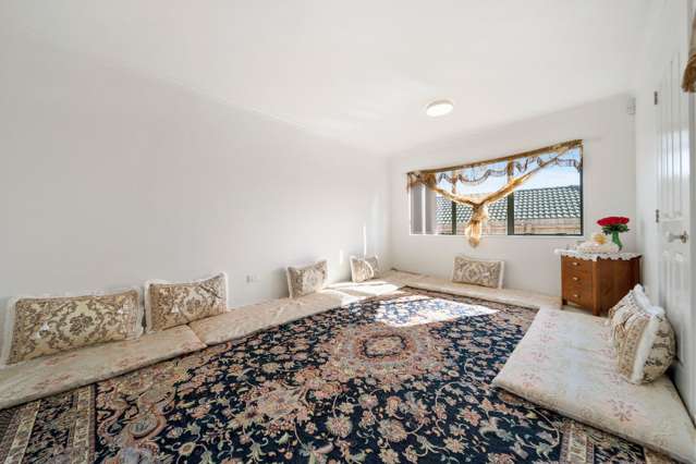 2/415 Roscommon Road Clendon Park_1