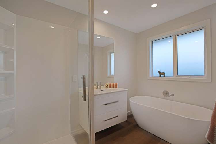 247 Racecourse Road Allenton_25