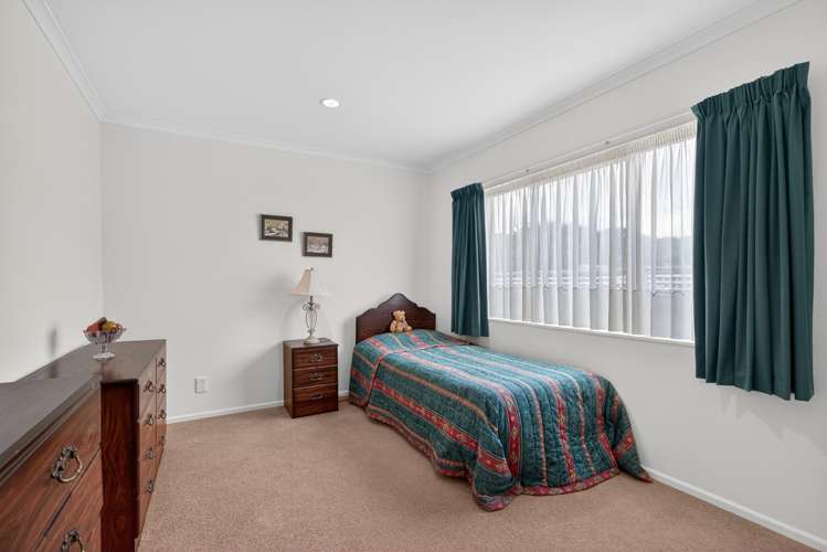 14 Kawatiri Grove Wainuiomata_13