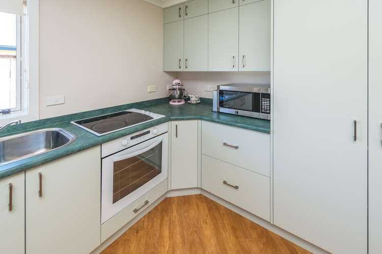 12 Gilligan Close College Estate_23