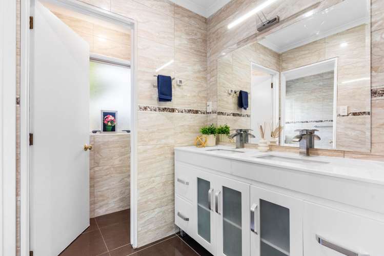 3 Gretton Court Flat Bush_8