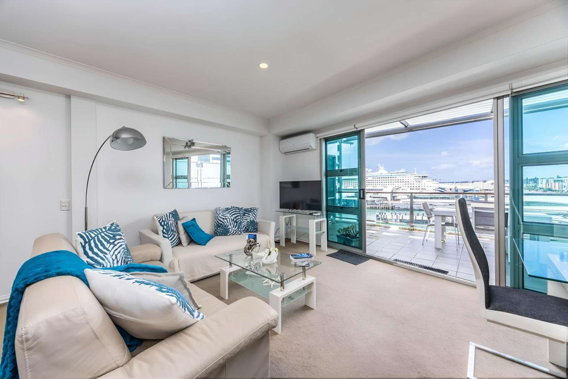 24/137 Quay St - 4 Weeks Free Rent! 10015_0